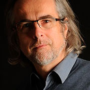 Wir freuen uns auf Ihren <a href="tel:+4327152675">Anruf</a> oder Ihre Nachricht per <a href="mailto:office@bauatelier.at">E-Mail</a>.